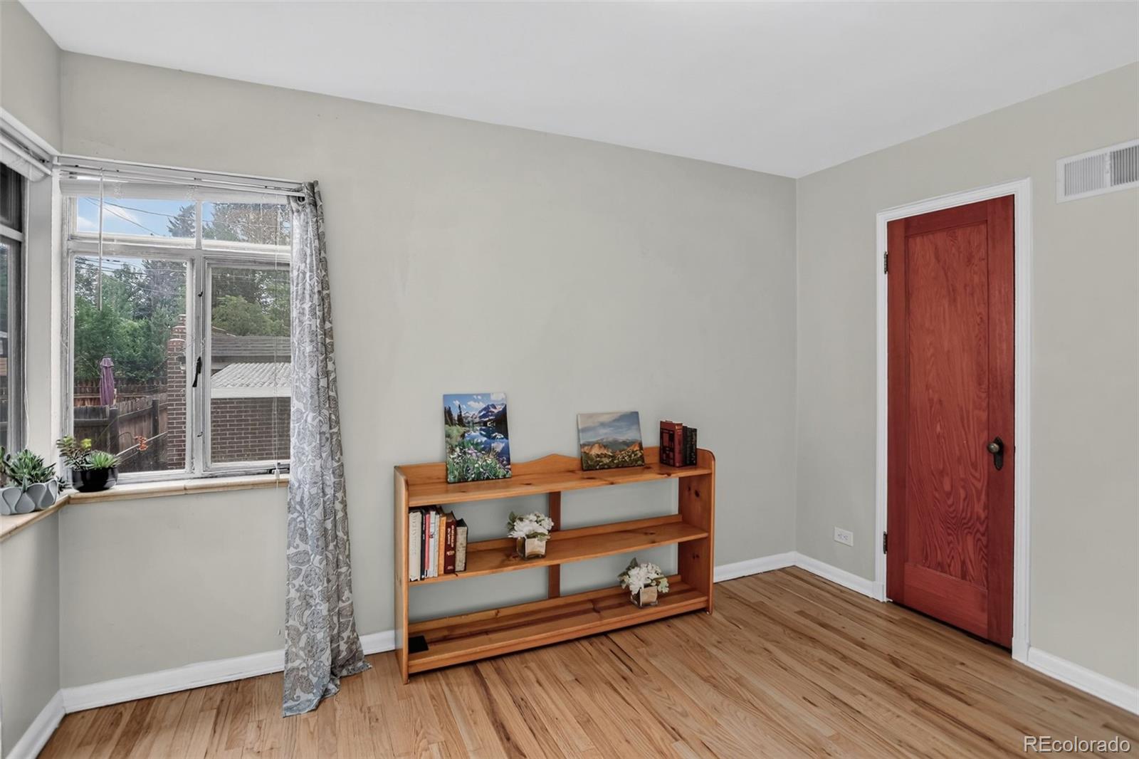 MLS Image #19 for 3119 w 44th avenue,denver, Colorado