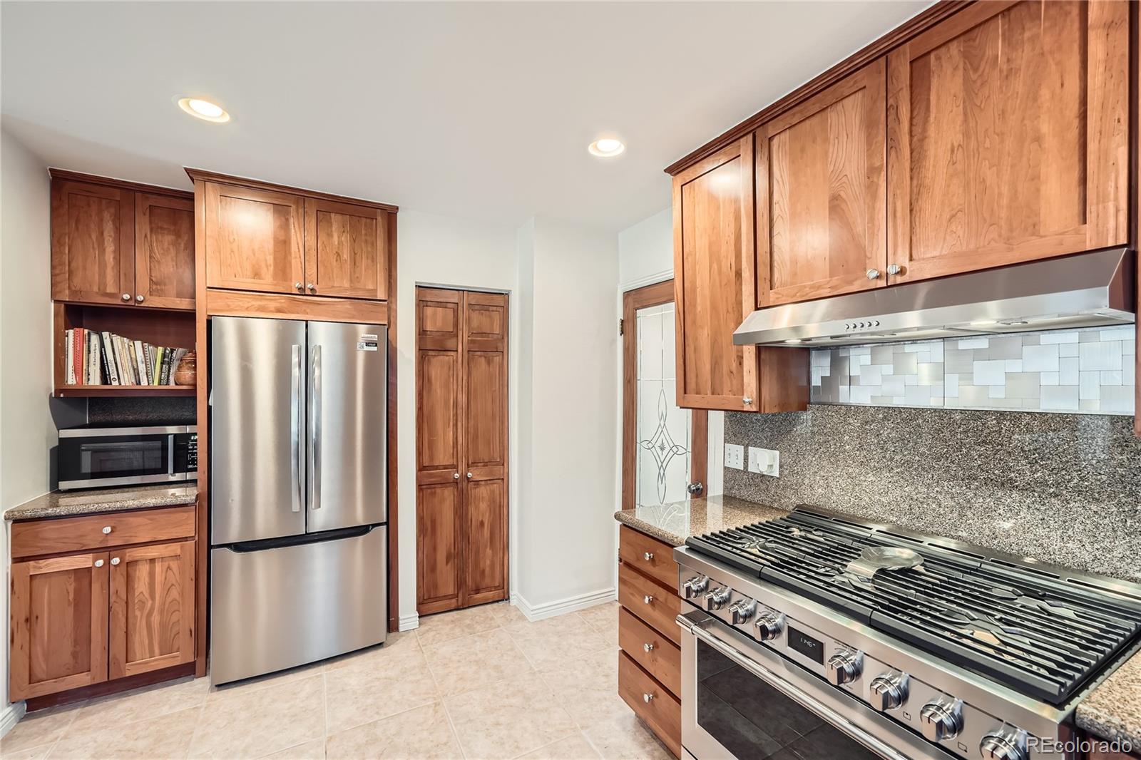 MLS Image #5 for 3225 w scott place,denver, Colorado