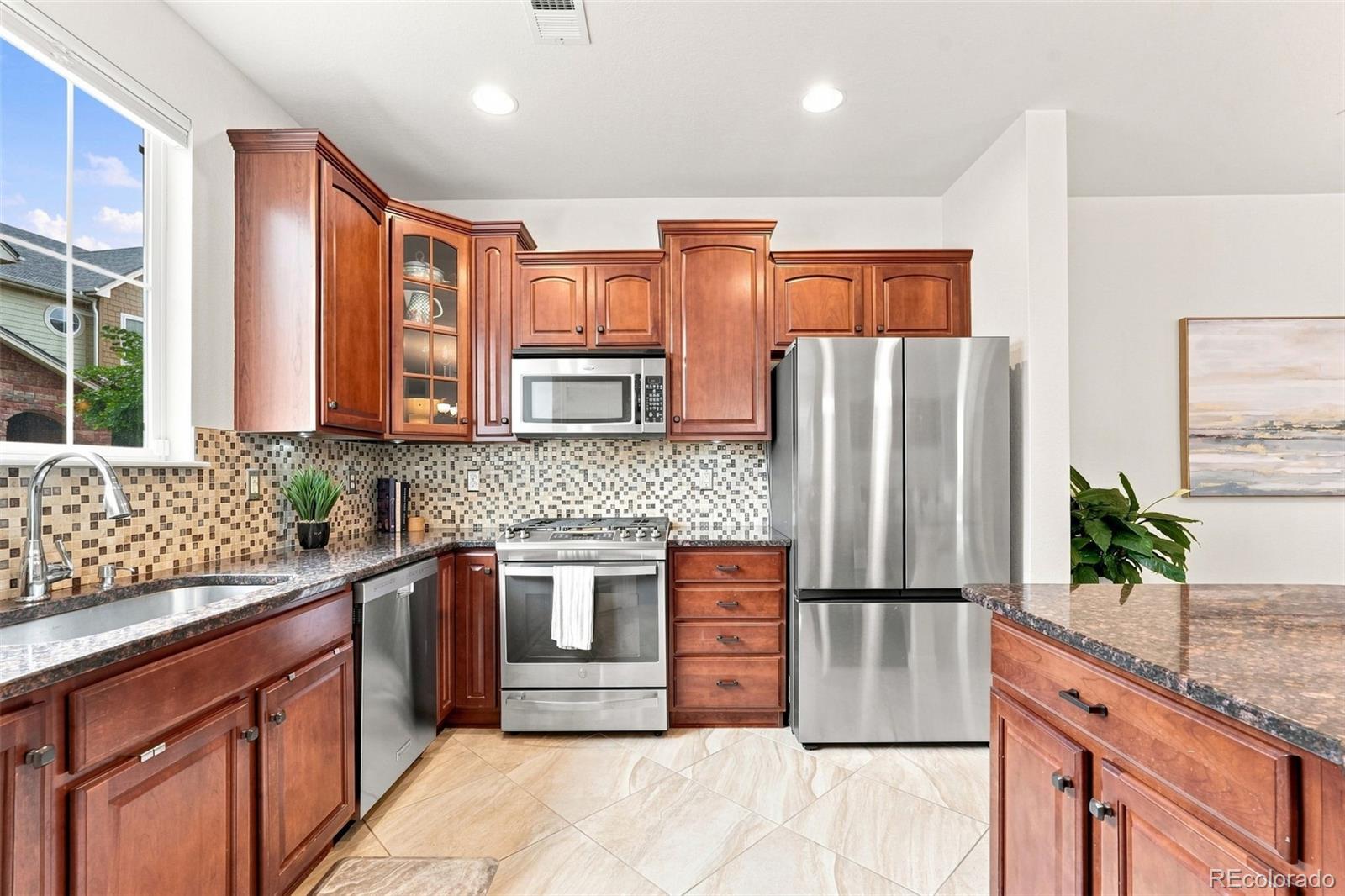 MLS Image #6 for 15346 w 66th drive,arvada, Colorado