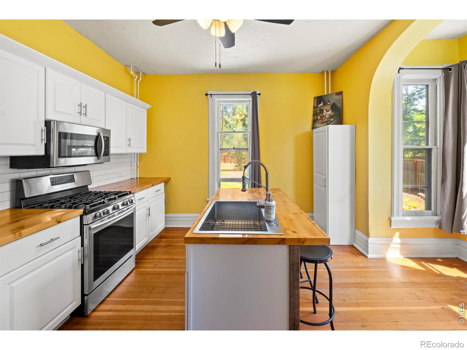 MLS Image #2 for 1423  11th street,greeley, Colorado