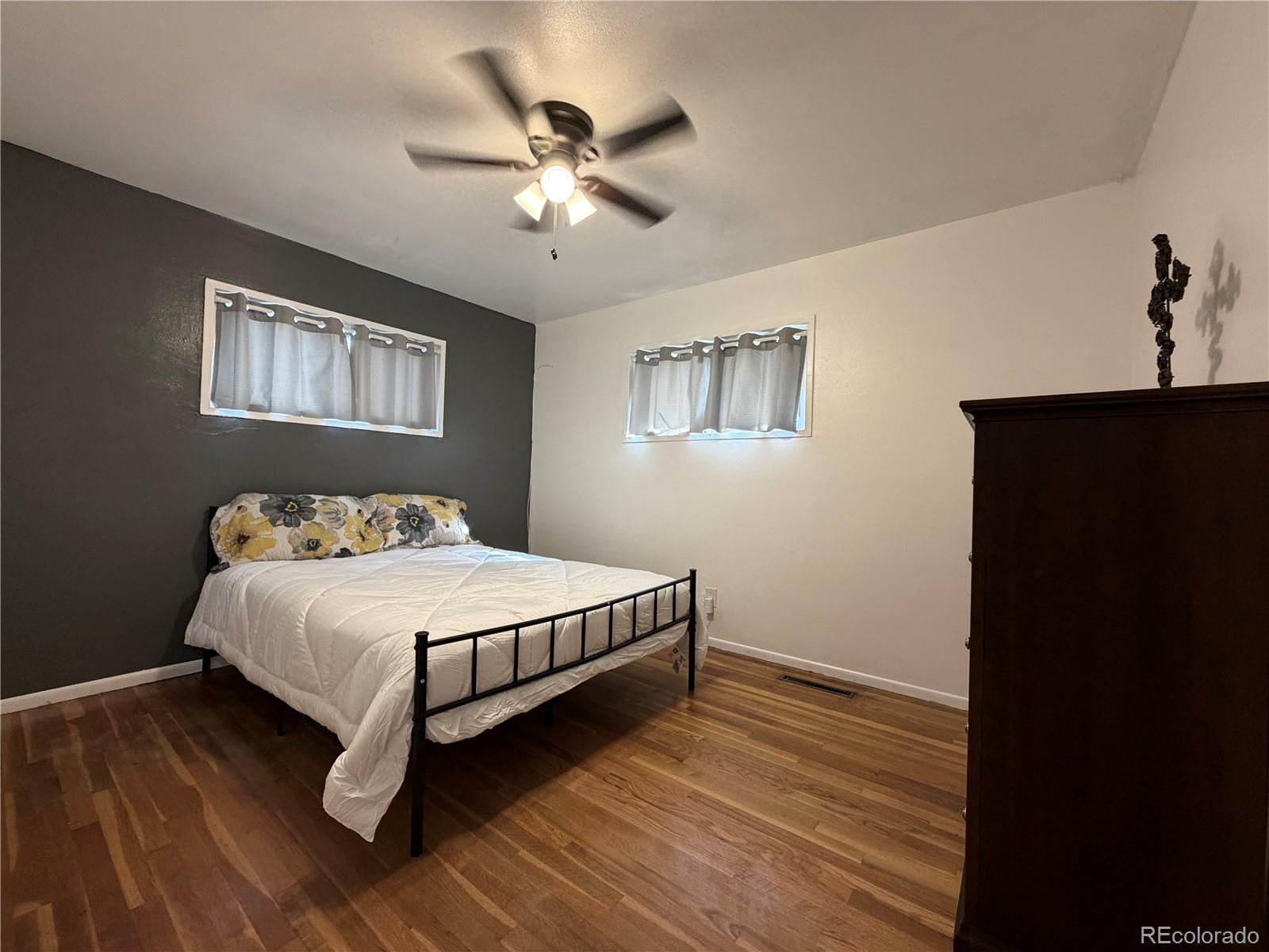 MLS Image #12 for 905  hallam avenue,colorado springs, Colorado