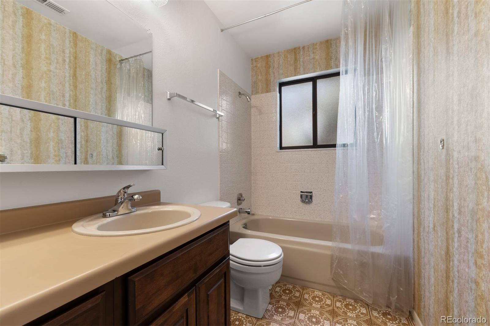 MLS Image #27 for 4  yarrow court,pueblo, Colorado