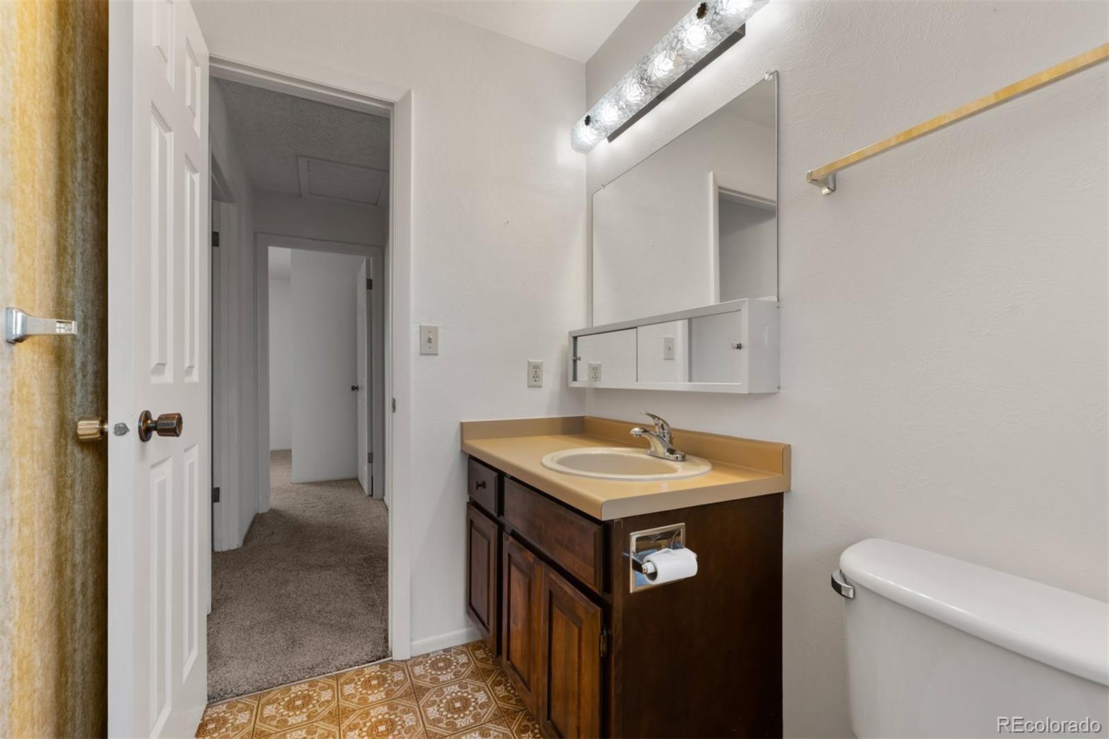 MLS Image #28 for 4  yarrow court,pueblo, Colorado