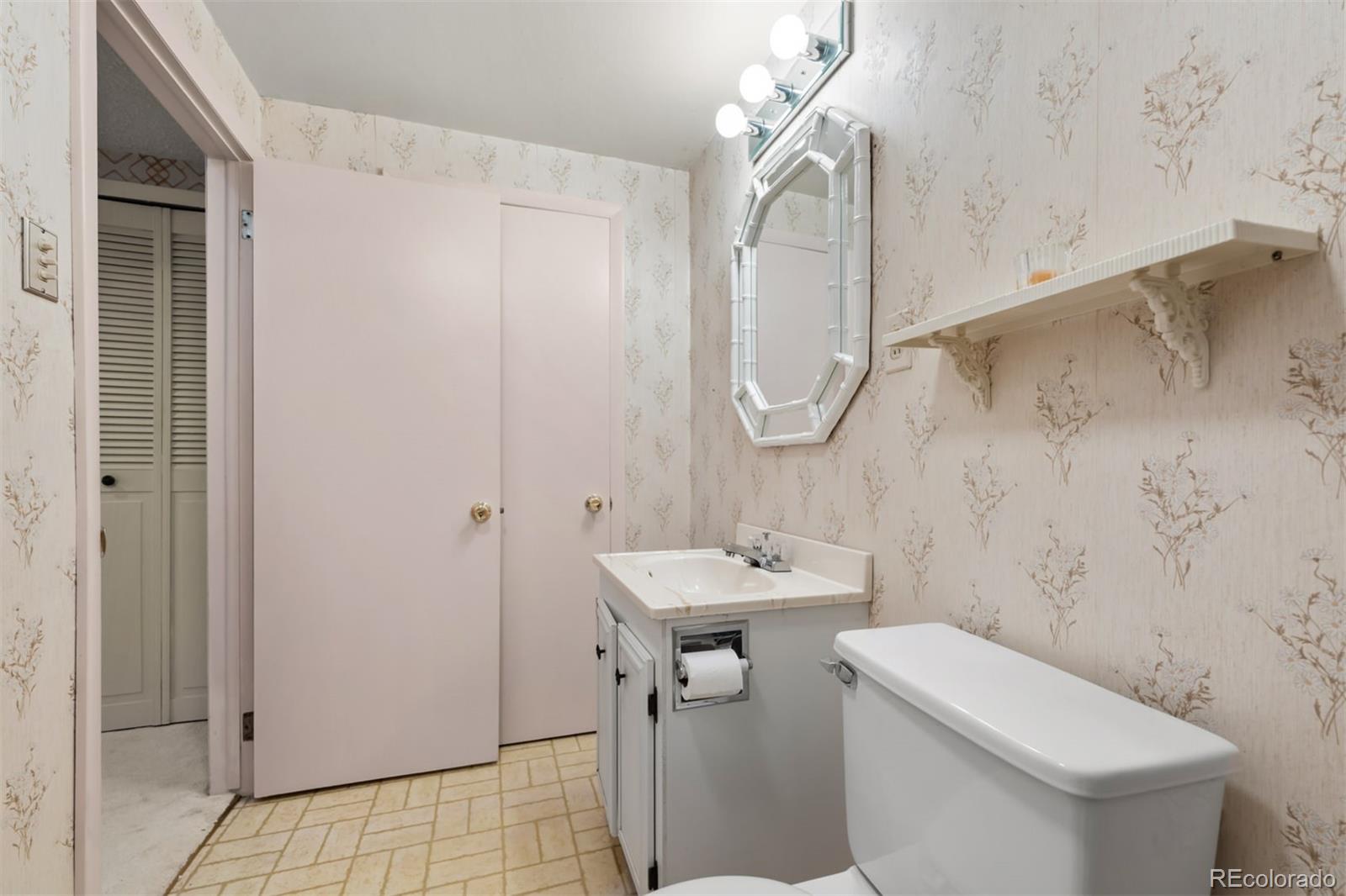 MLS Image #40 for 4  yarrow court,pueblo, Colorado