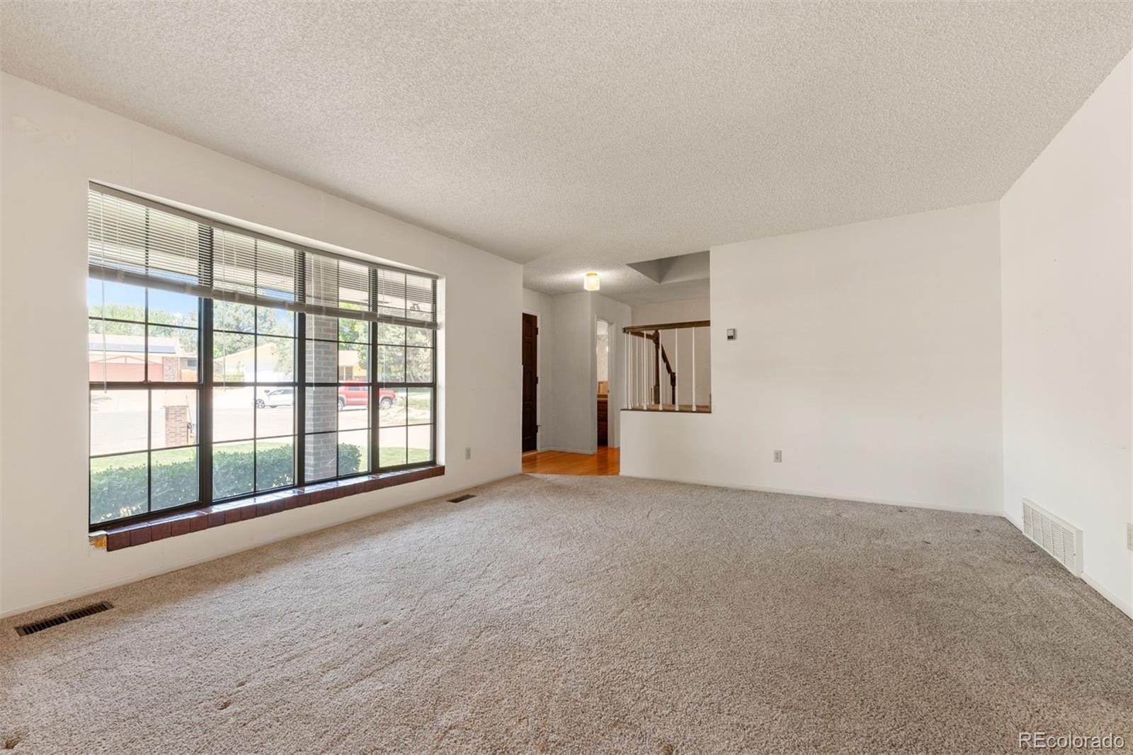 MLS Image #6 for 4  yarrow court,pueblo, Colorado
