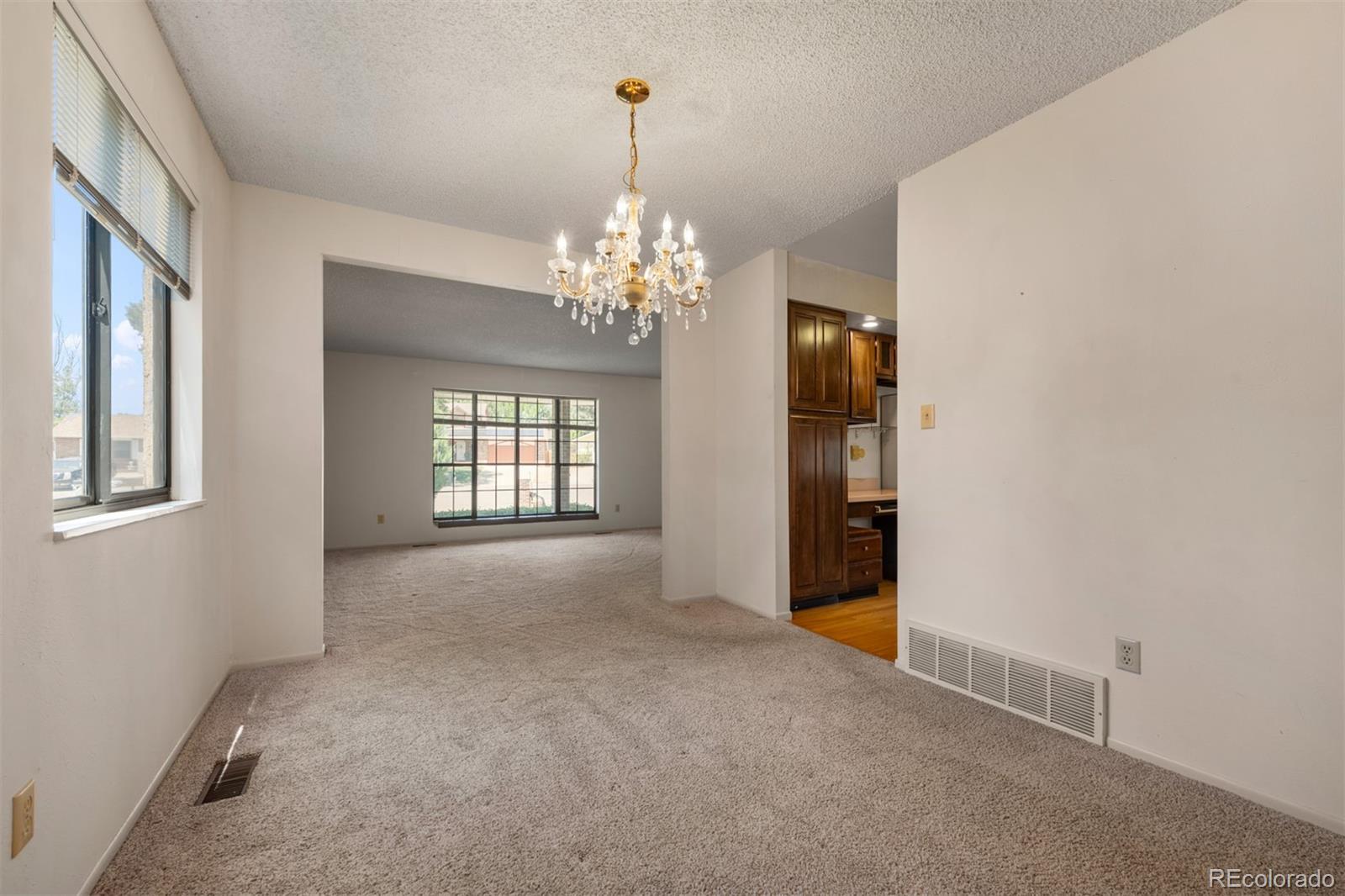 MLS Image #9 for 4  yarrow court,pueblo, Colorado
