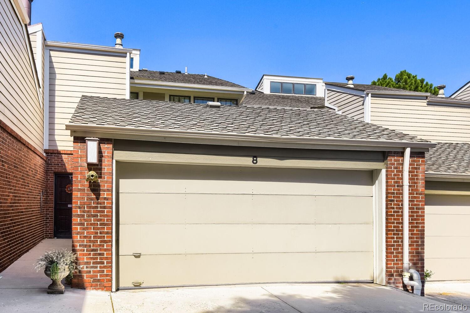 MLS Image #12 for 4255 s olive street 8,denver, Colorado