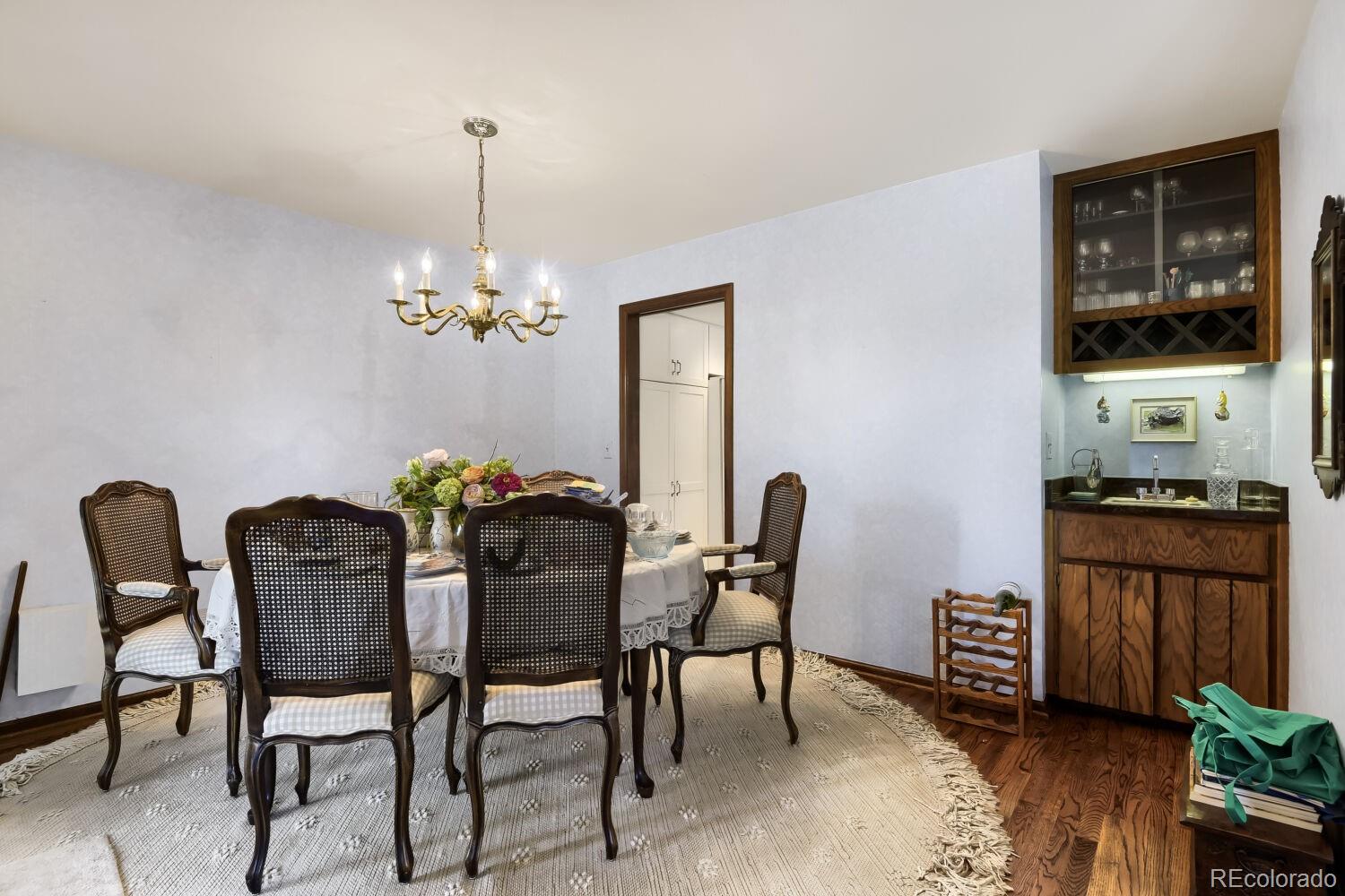 MLS Image #3 for 4255 s olive street,denver, Colorado