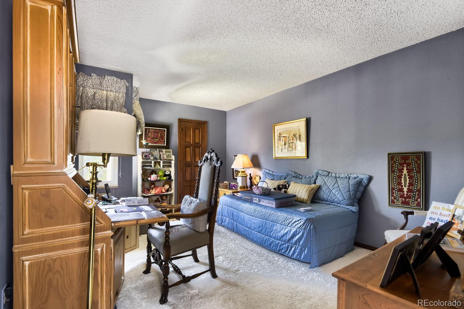 MLS Image #5 for 4255 s olive street,denver, Colorado