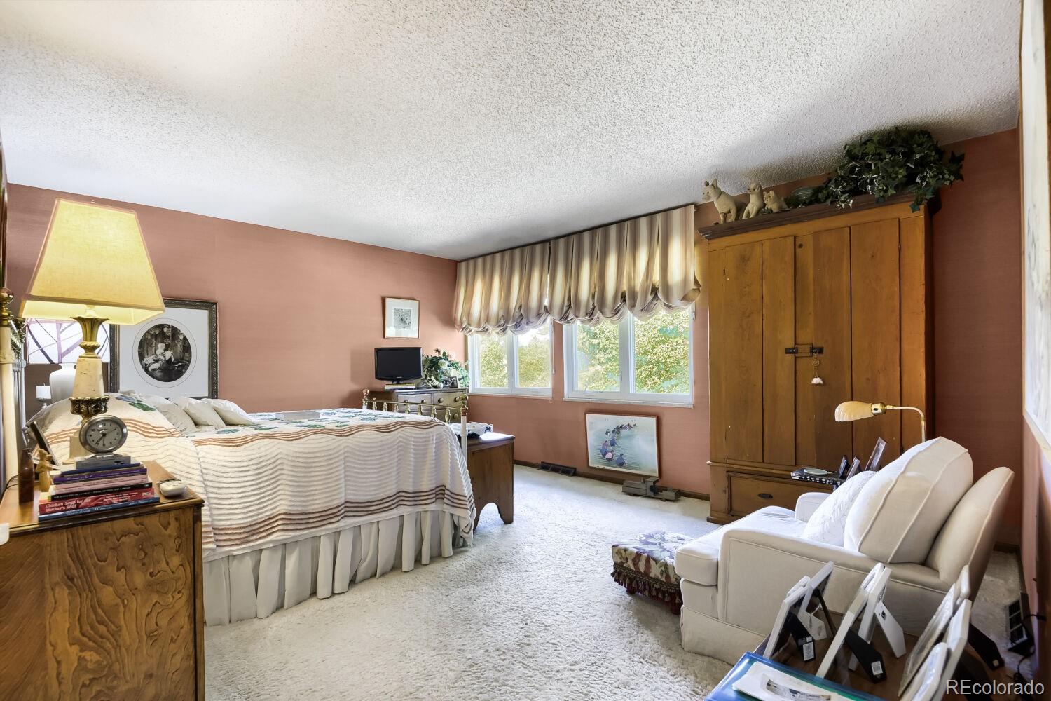 MLS Image #6 for 4255 s olive street,denver, Colorado