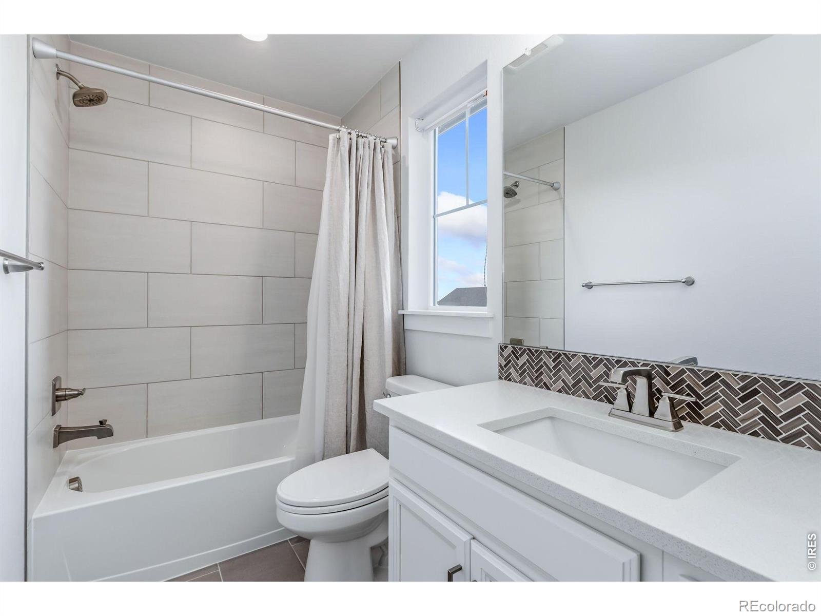 MLS Image #28 for 960  larimer ridge parkway,timnath, Colorado