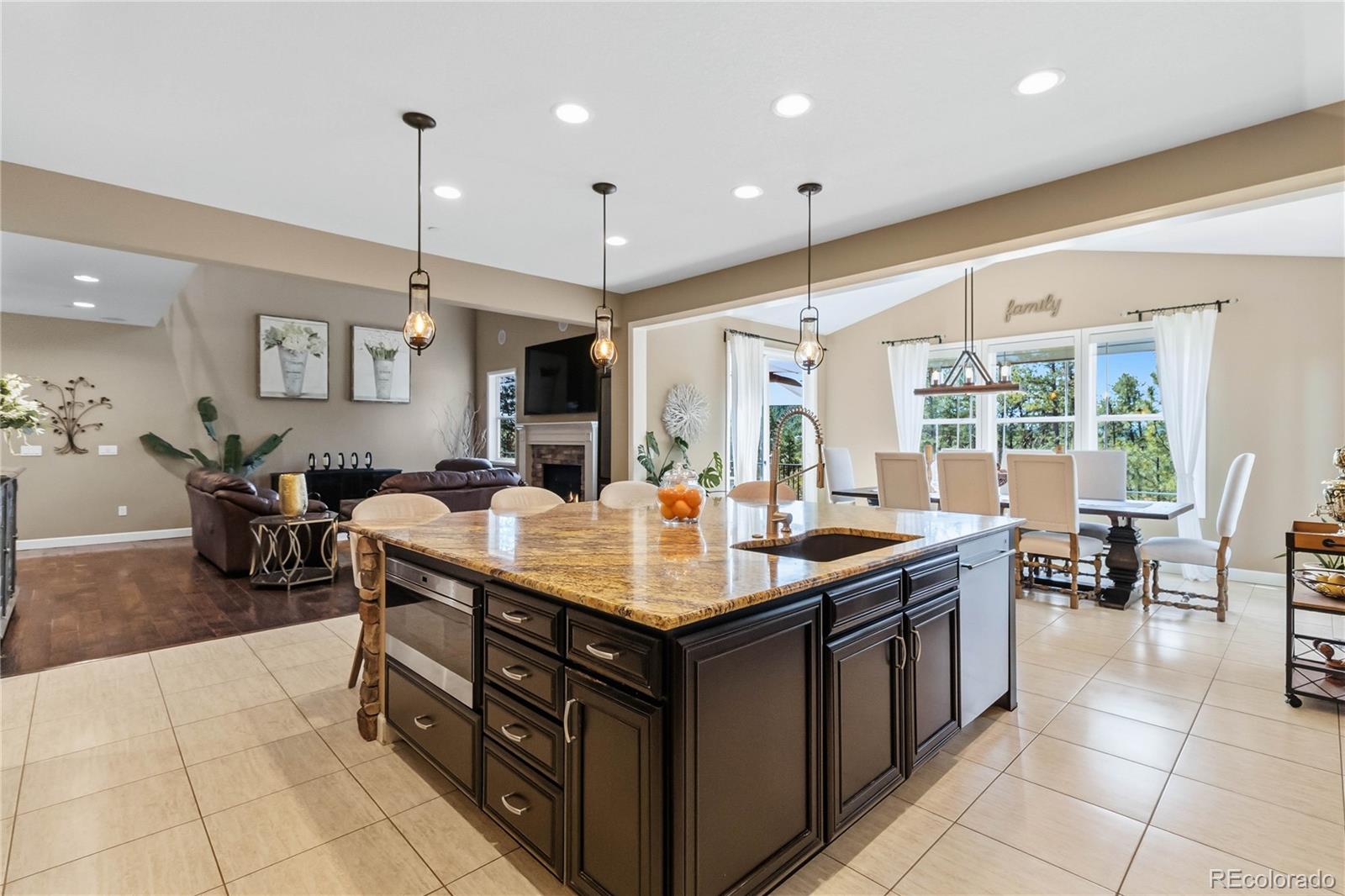 MLS Image #13 for 1600  knotty pine way,castle rock, Colorado