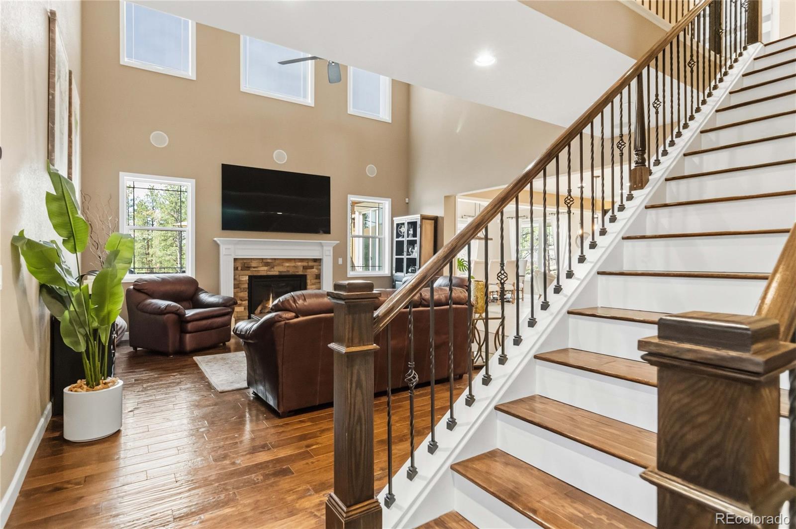 MLS Image #5 for 1600  knotty pine way,castle rock, Colorado