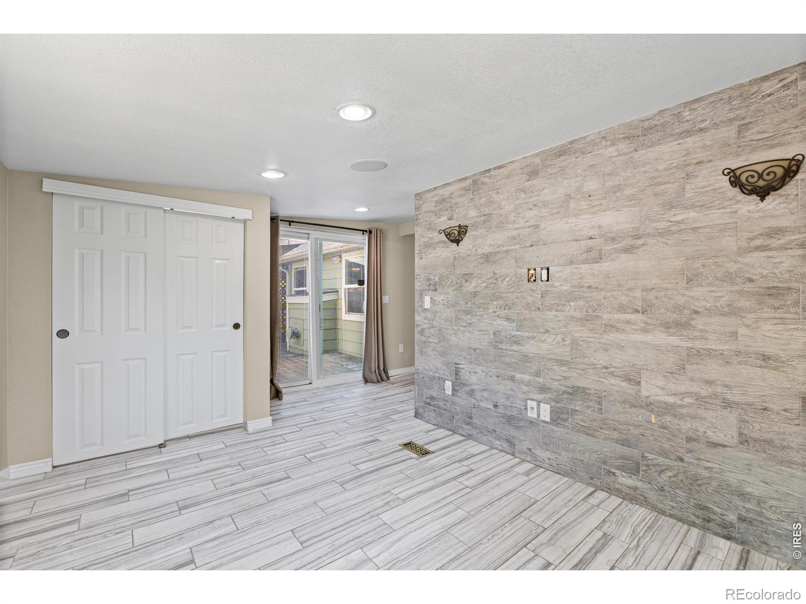 MLS Image #19 for 13329  wyandot street,denver, Colorado