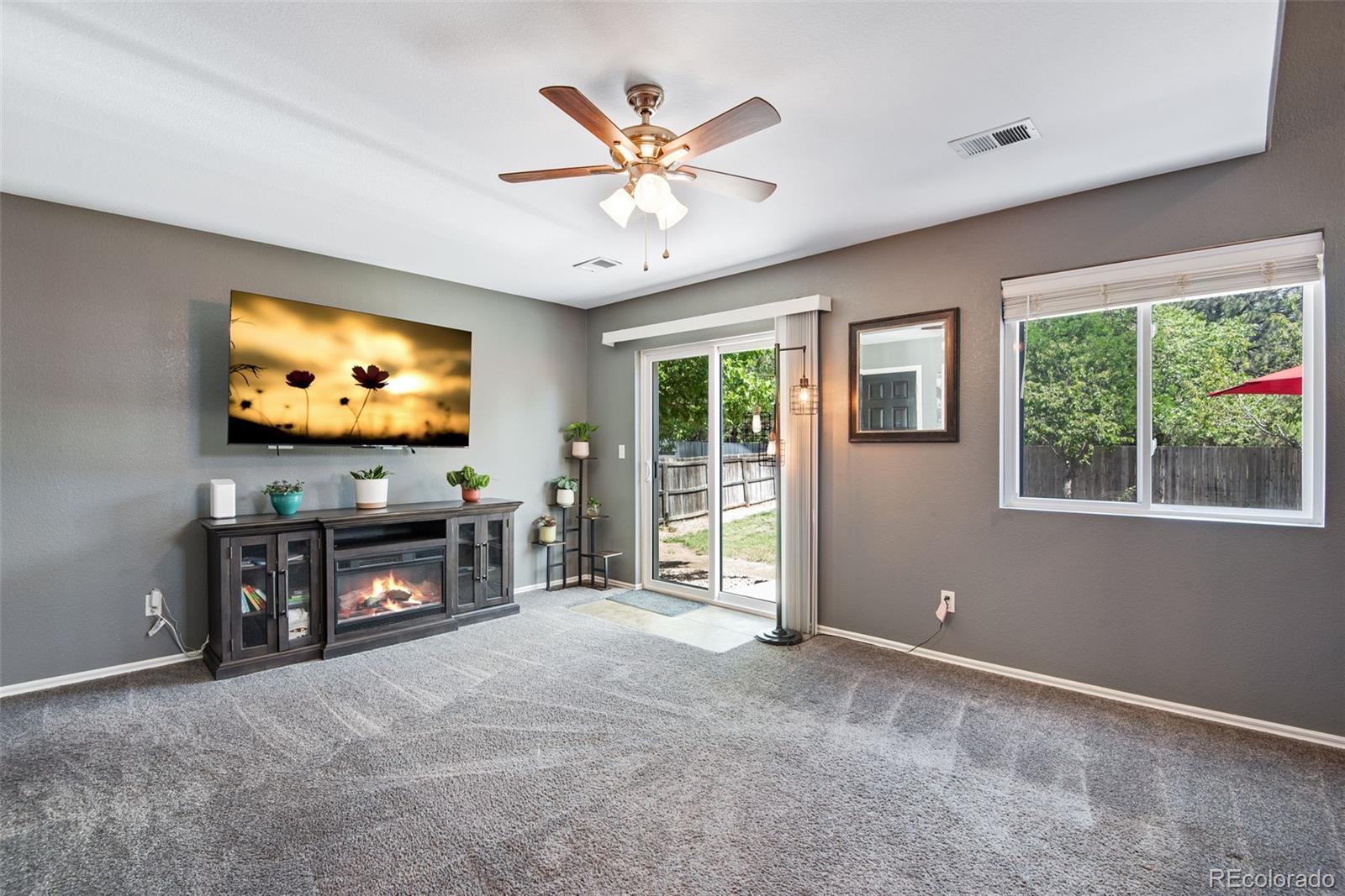 MLS Image #15 for 11734  elizabeth circle,denver, Colorado