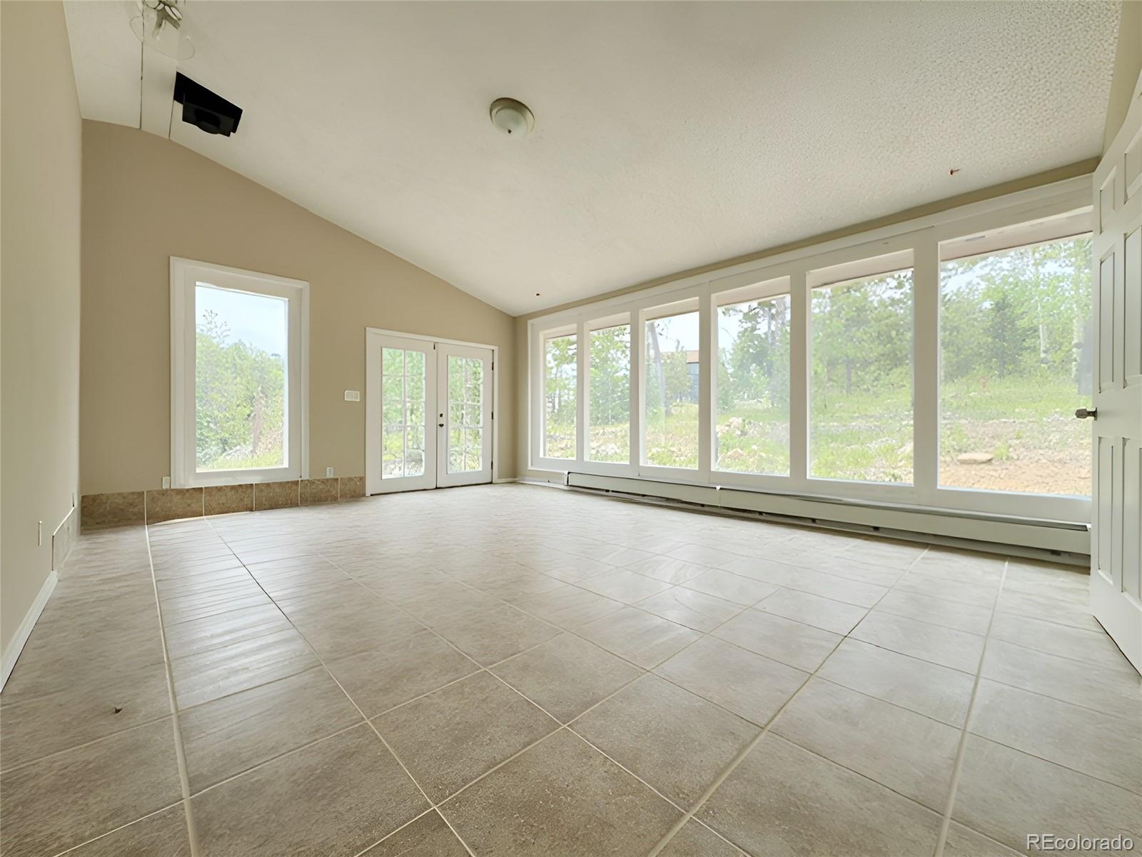 MLS Image #7 for 10635  crystal drive,morrison, Colorado