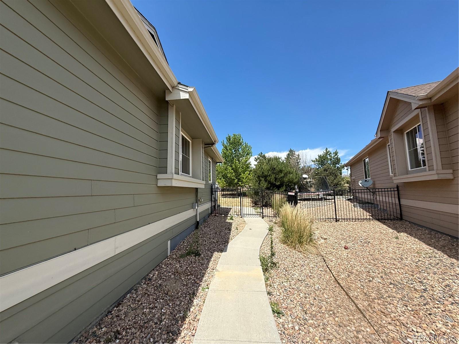 MLS Image #7 for 26004 e elmhurst place,aurora, Colorado
