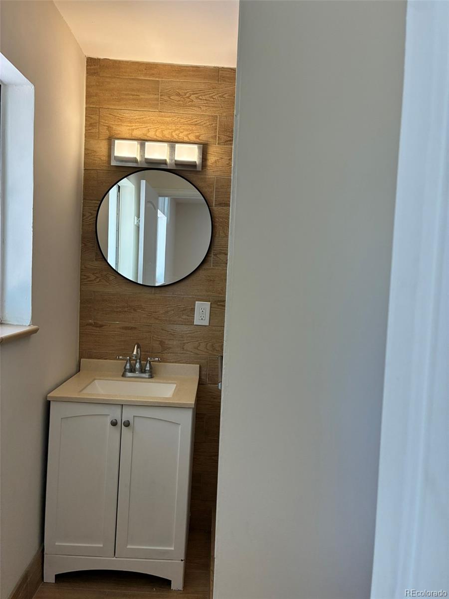 MLS Image #15 for 3091 s yates street,denver, Colorado