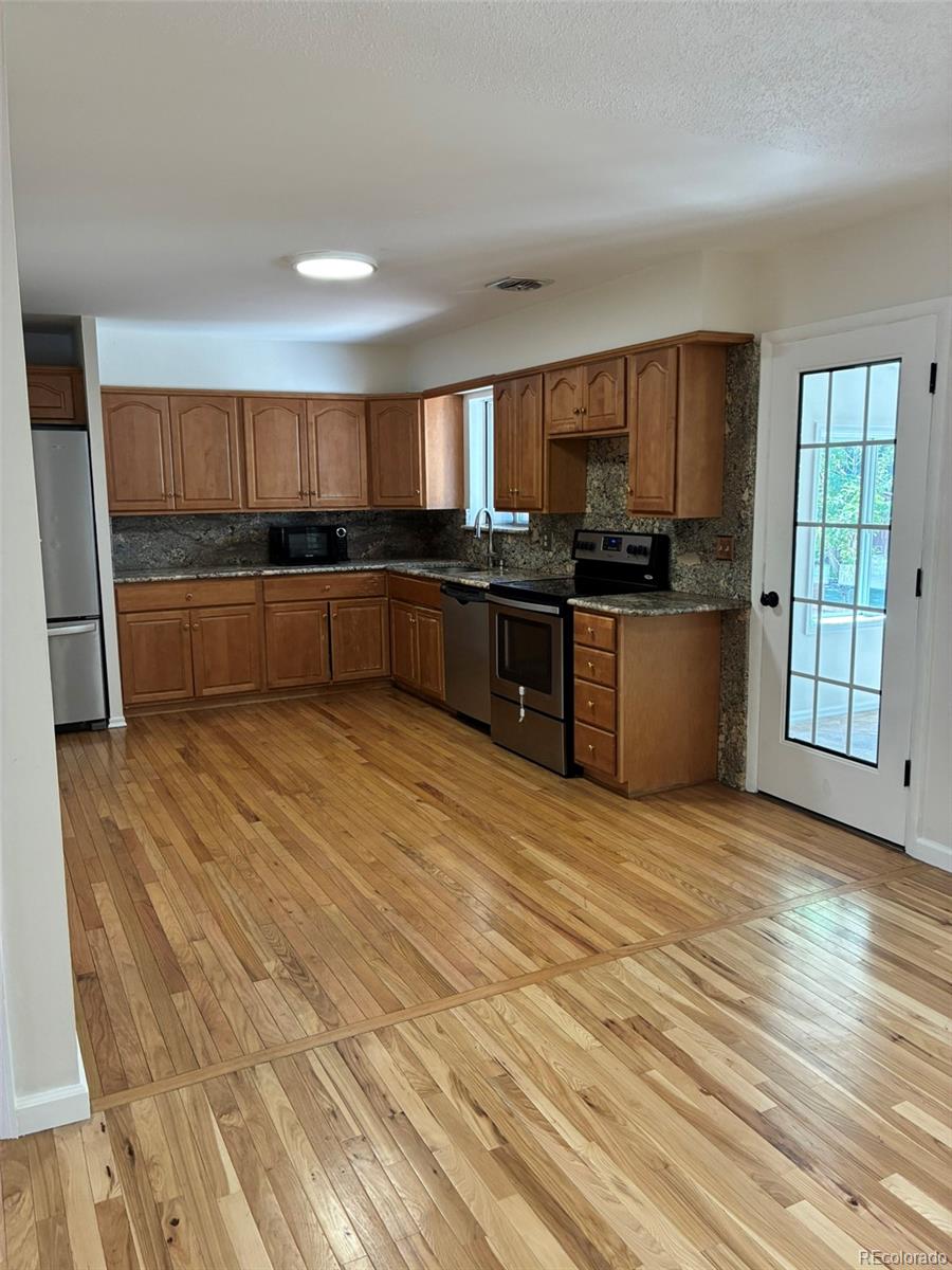 MLS Image #8 for 3091 s yates street,denver, Colorado
