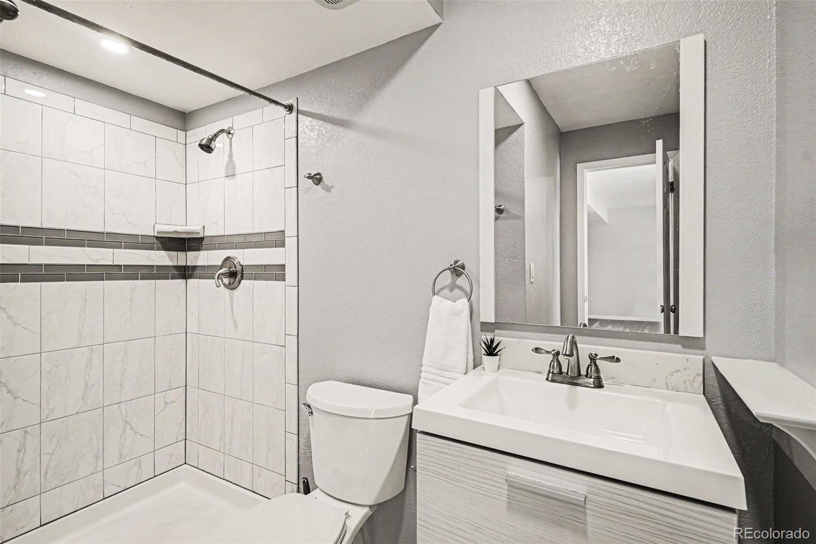 MLS Image #20 for 3398 s halifax way,aurora, Colorado