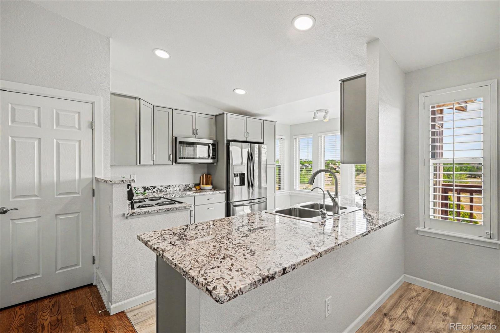 MLS Image #6 for 3398 s halifax way,aurora, Colorado