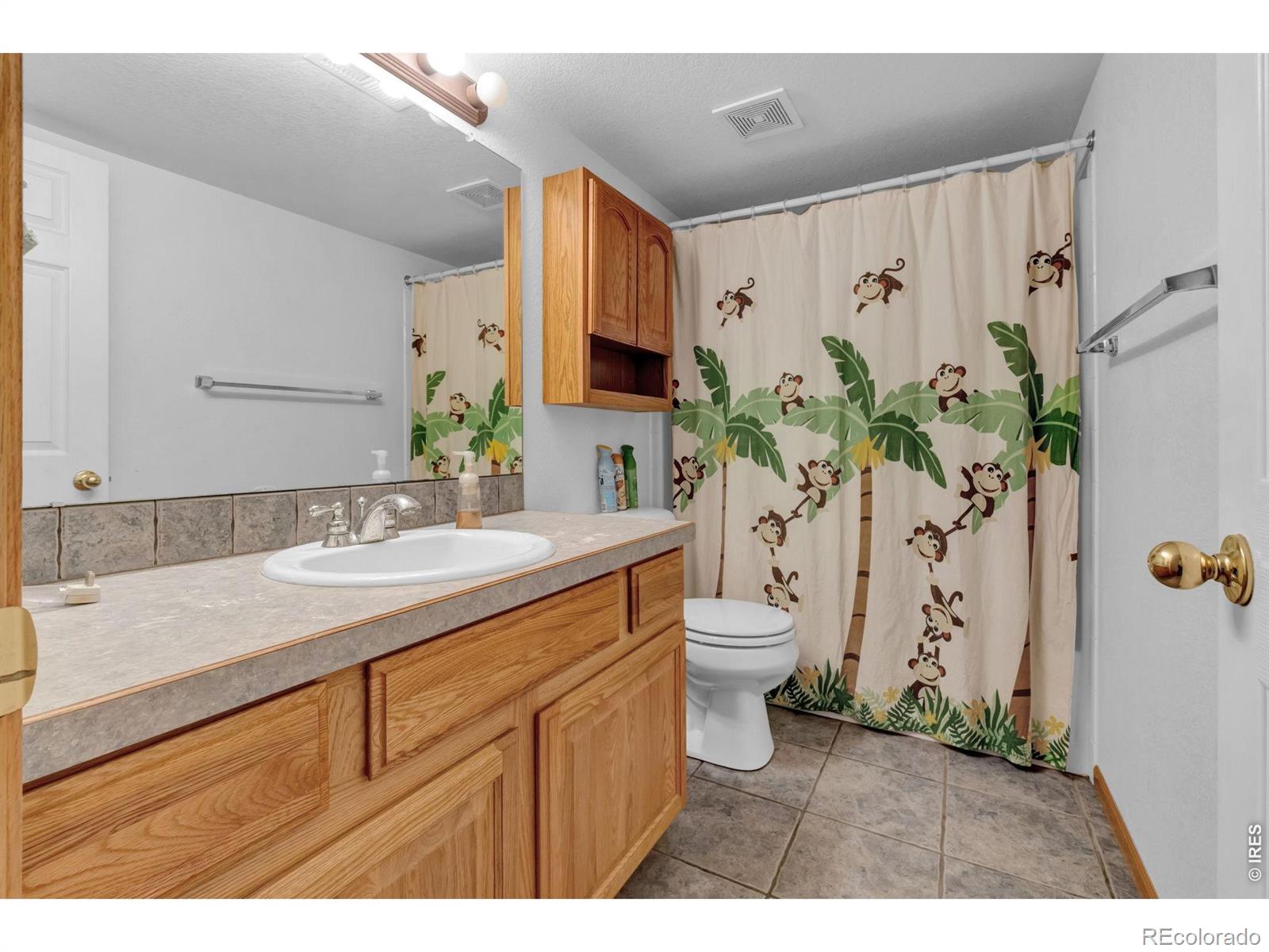 MLS Image #5 for 1721  67th avenue,greeley, Colorado