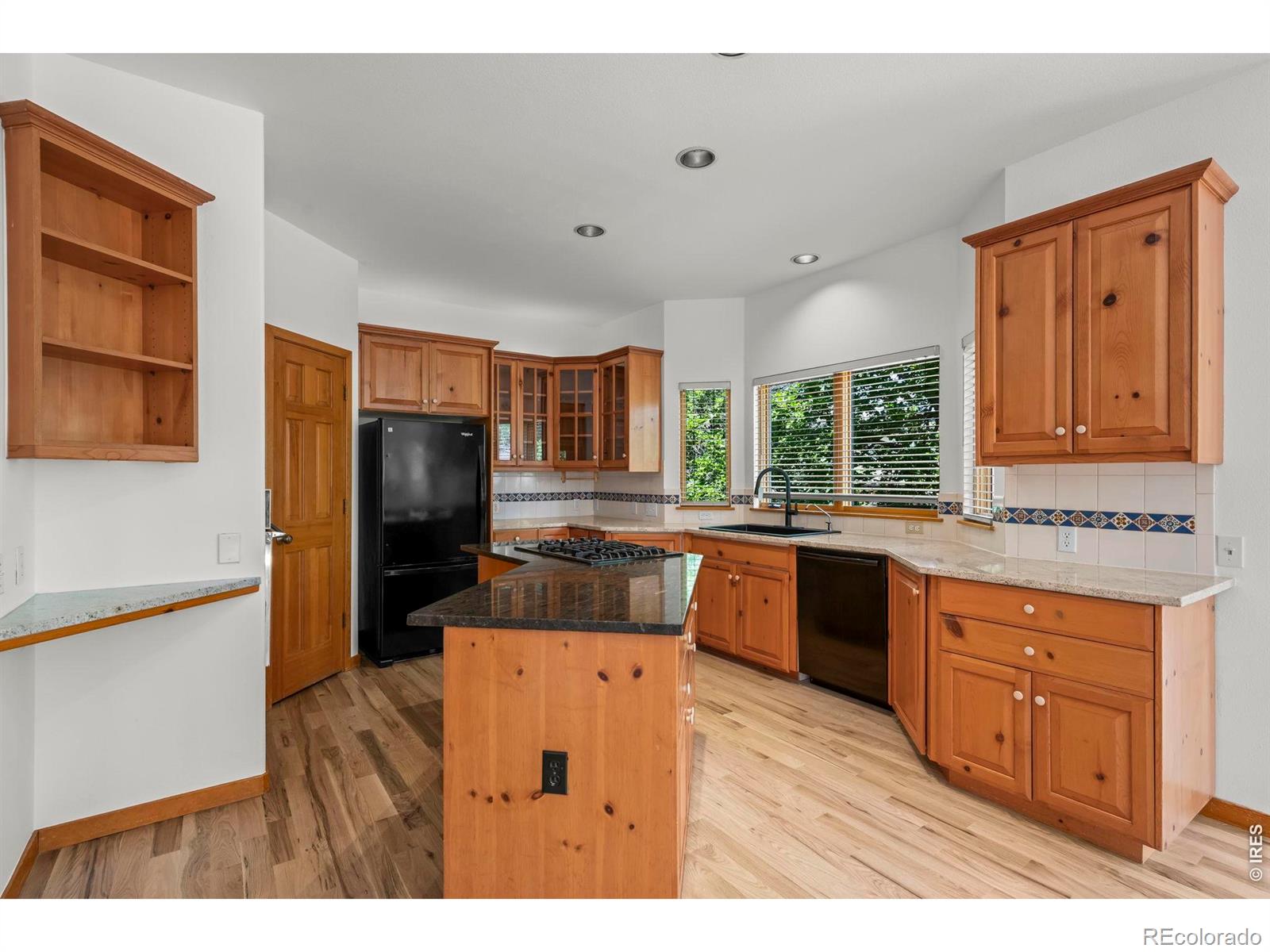 MLS Image #10 for 1001  utica circle,boulder, Colorado