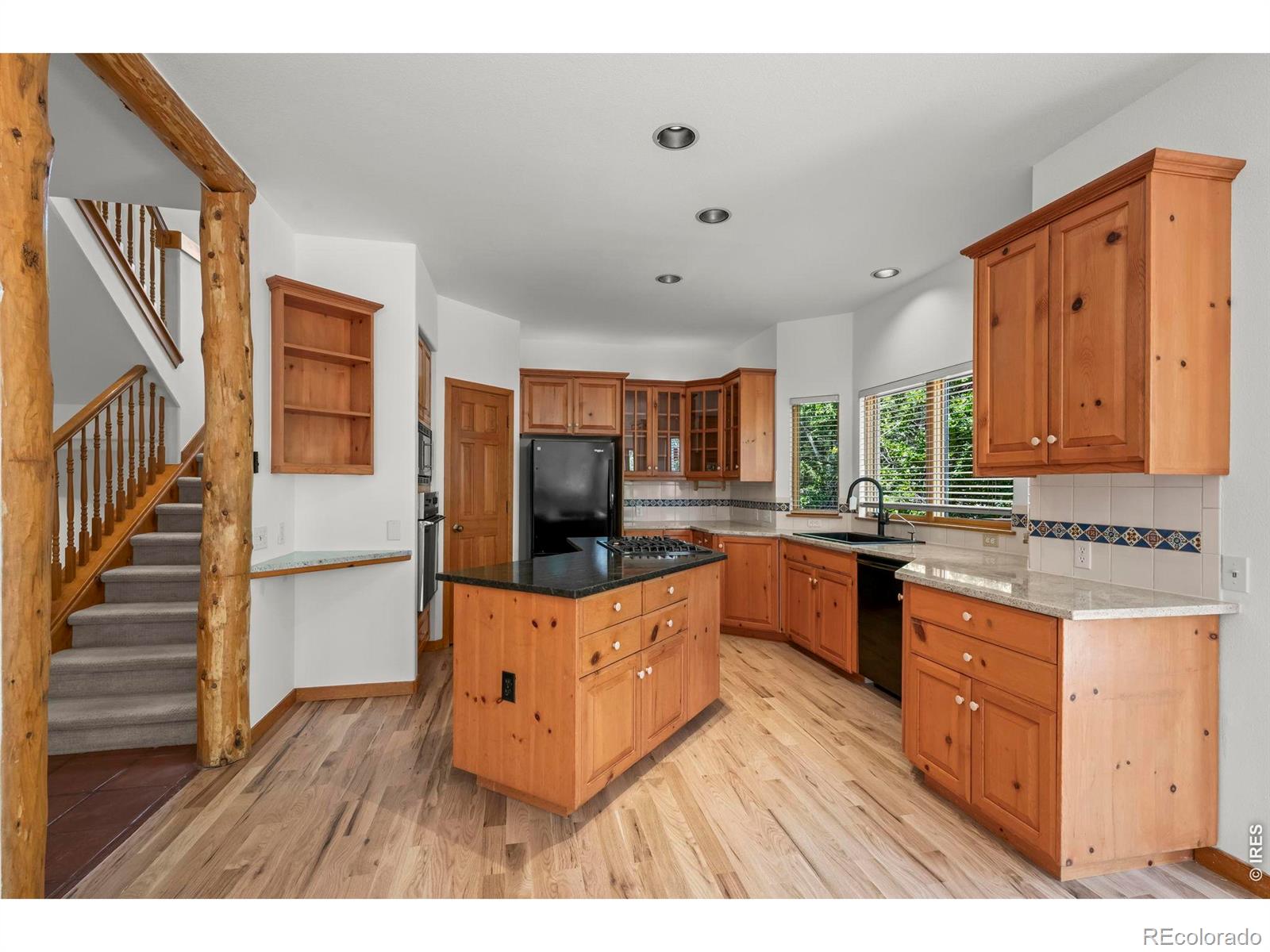 MLS Image #11 for 1001  utica circle,boulder, Colorado