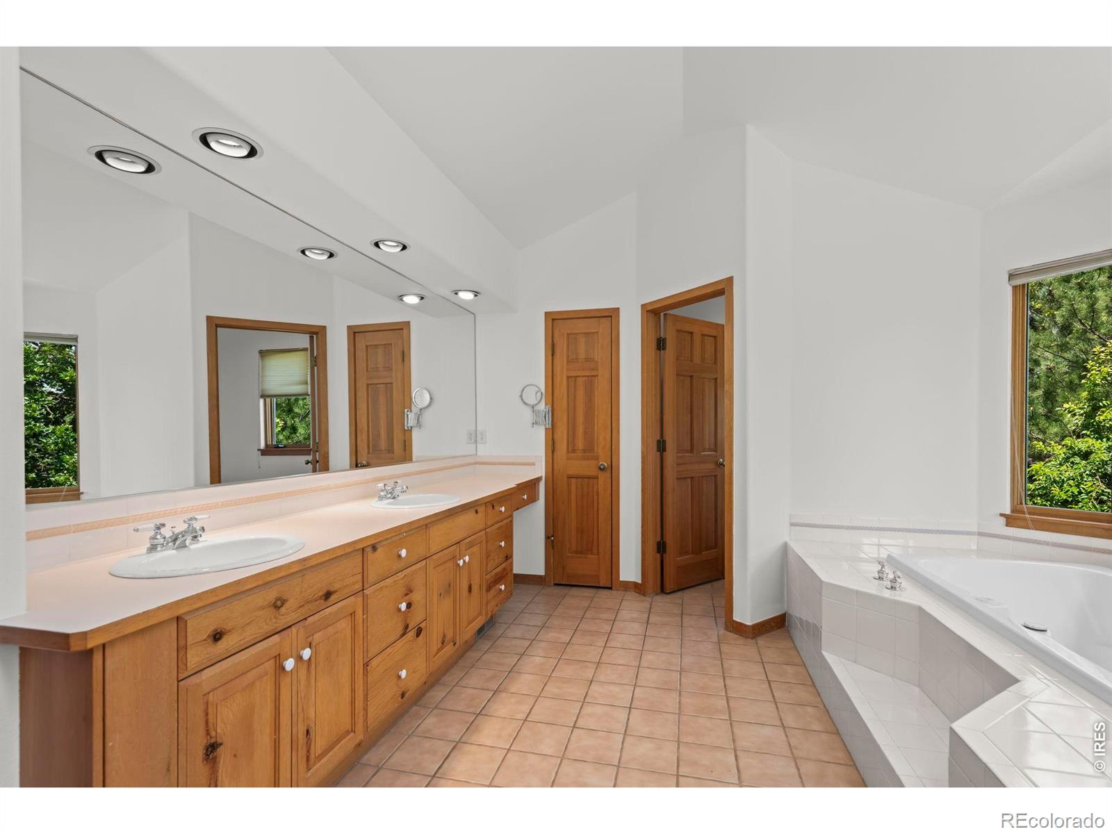 MLS Image #22 for 1001  utica circle,boulder, Colorado