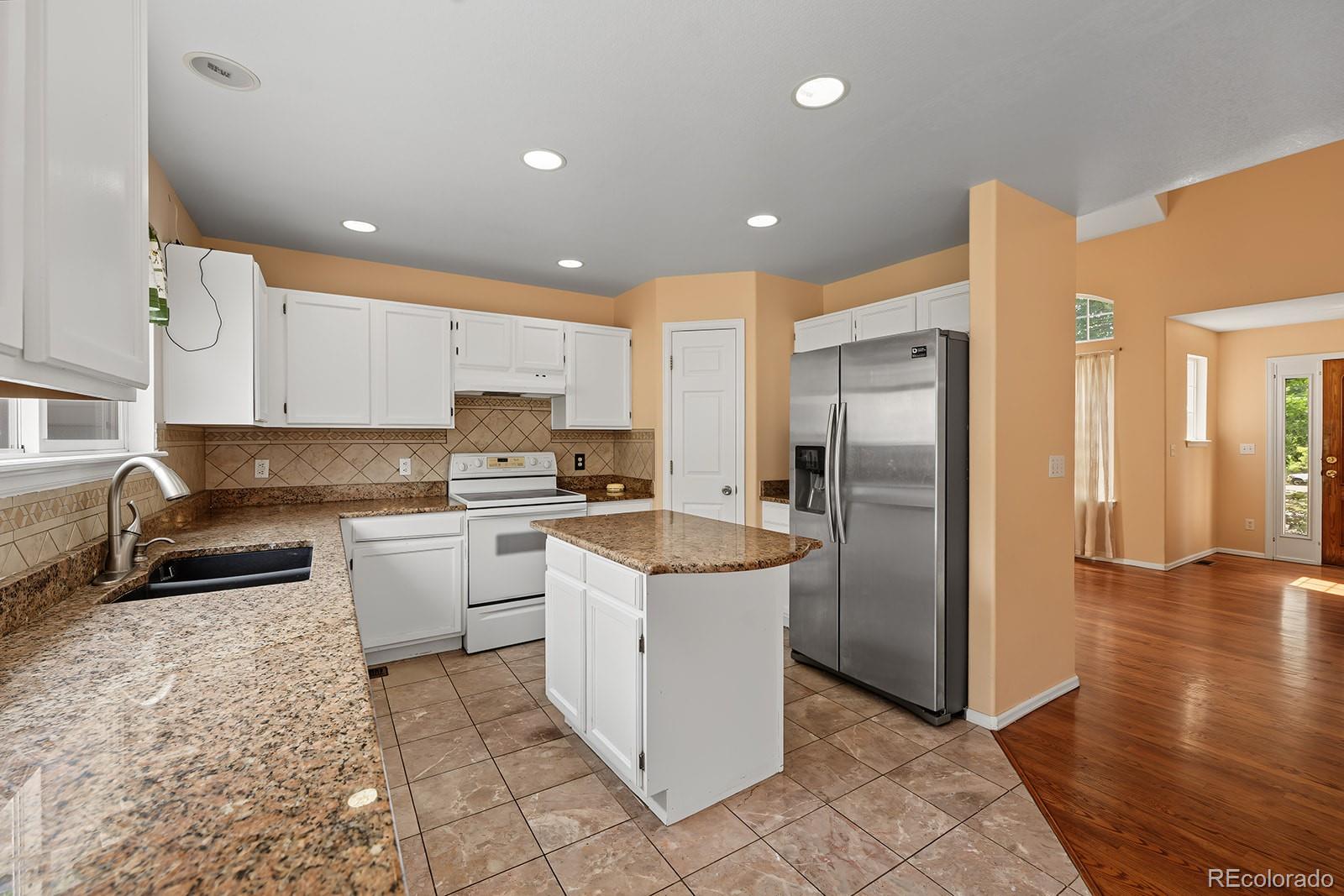 MLS Image #14 for 3545 w hamilton place,denver, Colorado