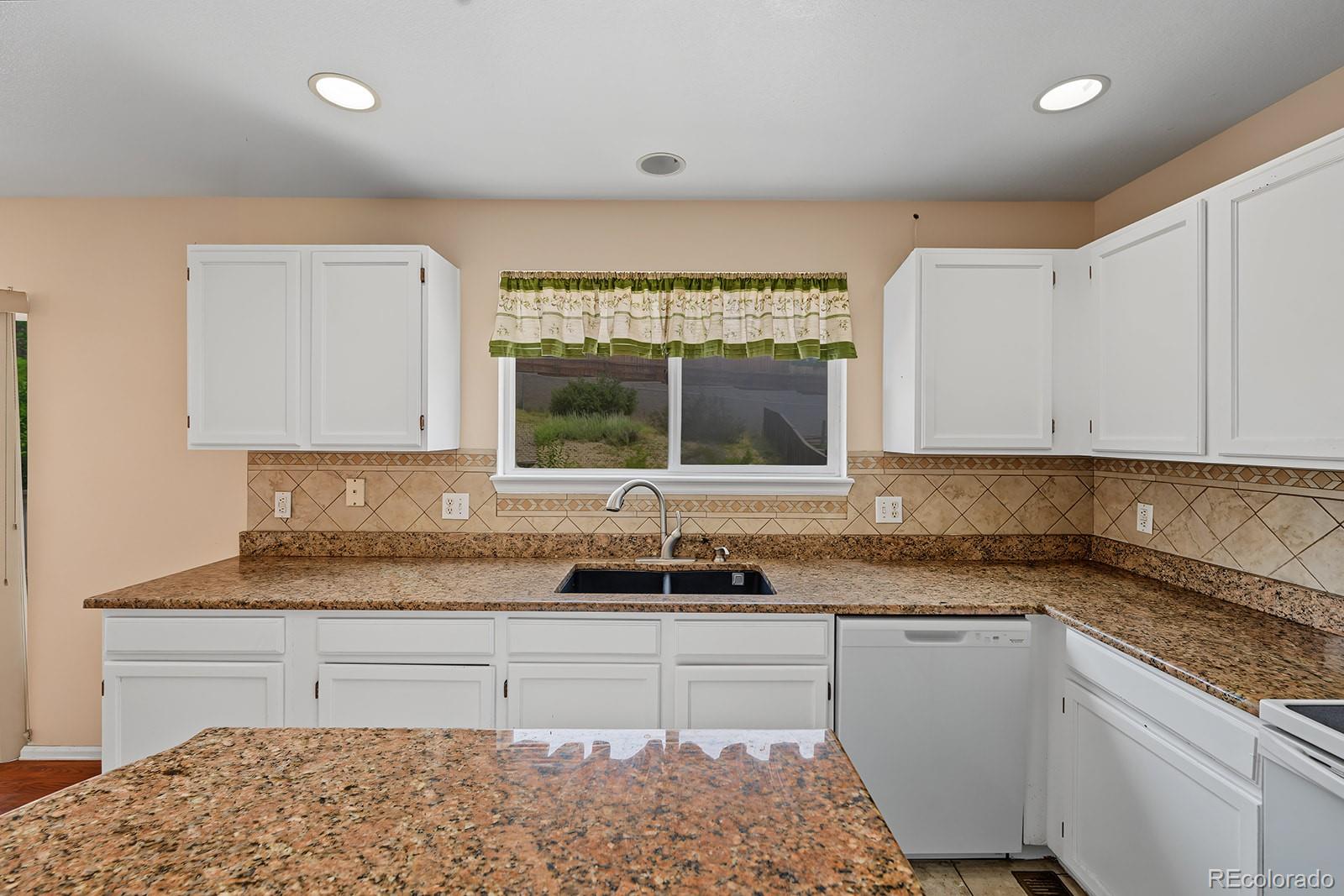 MLS Image #16 for 3545 w hamilton place,denver, Colorado
