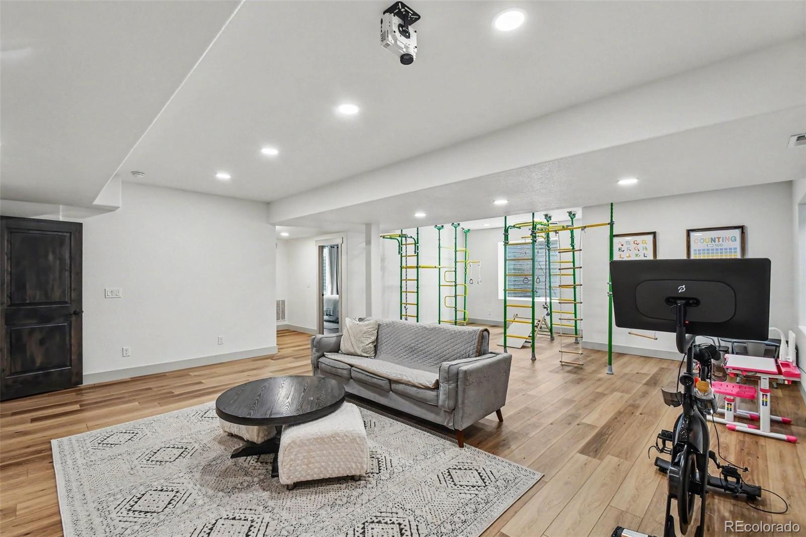 MLS Image #22 for 1833  castle hill drive,windsor, Colorado