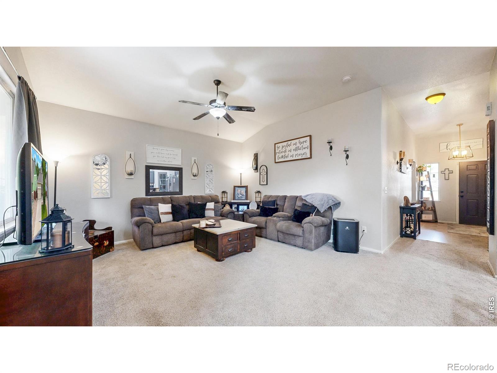 MLS Image #12 for 517  dee road,johnstown, Colorado