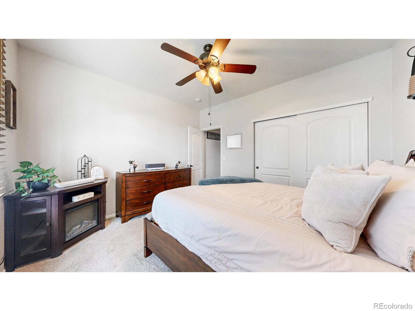MLS Image #16 for 517  dee road,johnstown, Colorado