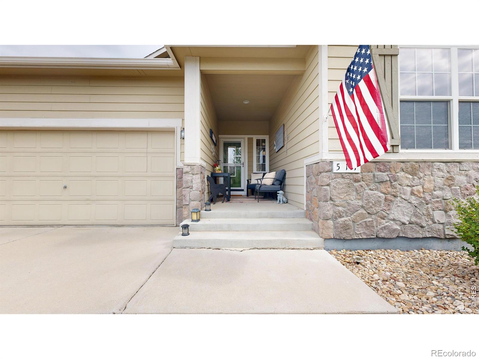MLS Image #2 for 517  dee road,johnstown, Colorado