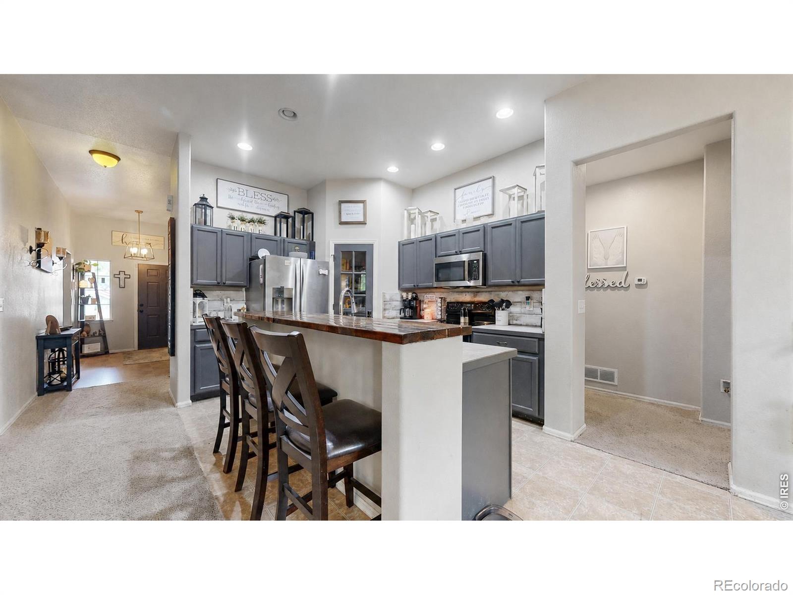 MLS Image #5 for 517  dee road,johnstown, Colorado