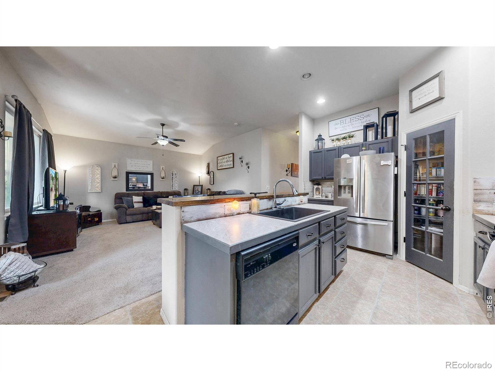 MLS Image #7 for 517  dee road,johnstown, Colorado