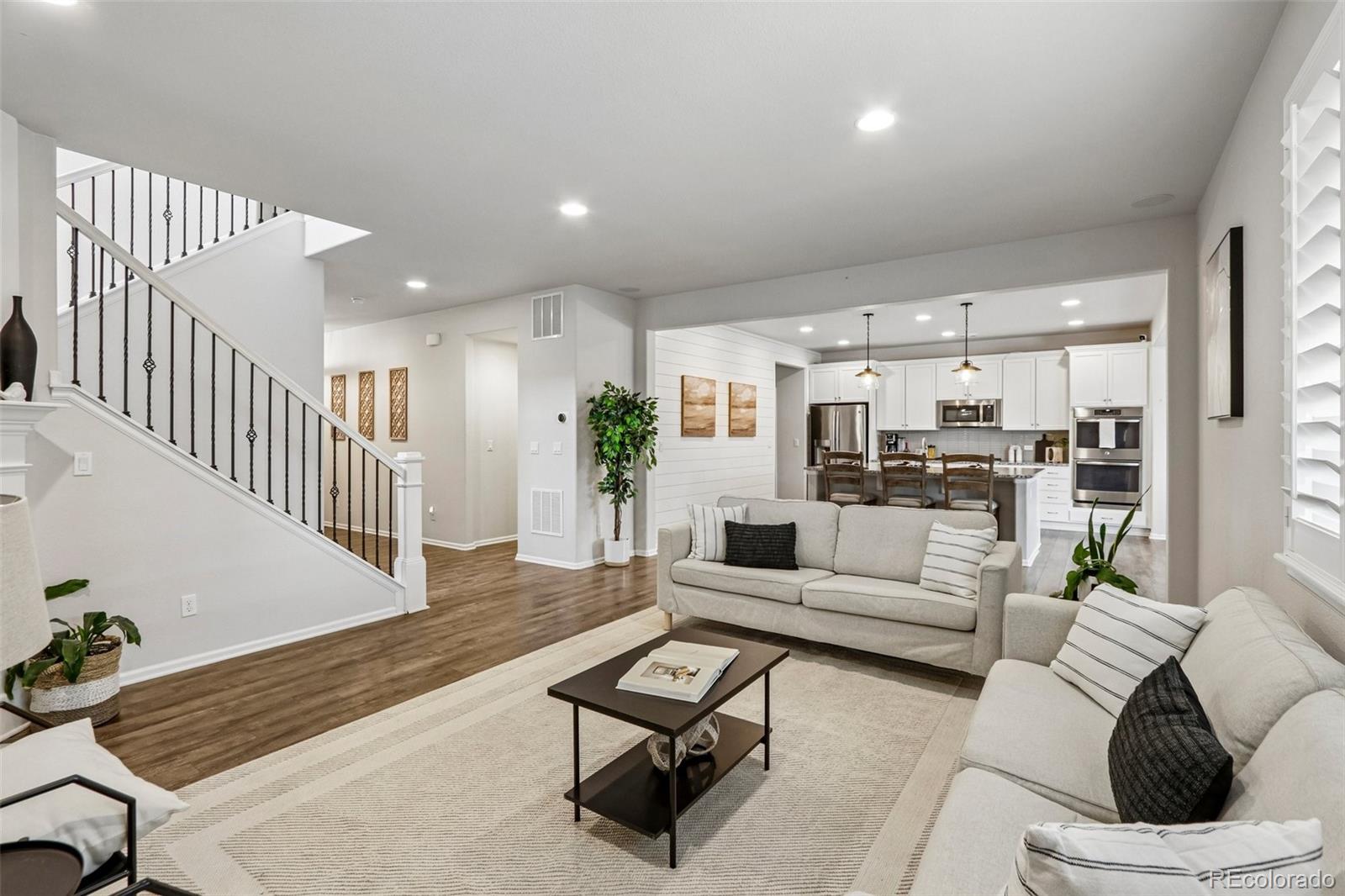 MLS Image #3 for 11045  quintero street,commerce city, Colorado