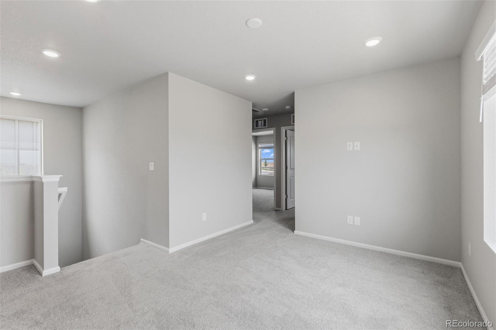 MLS Image #11 for 5496 n elk street,aurora, Colorado