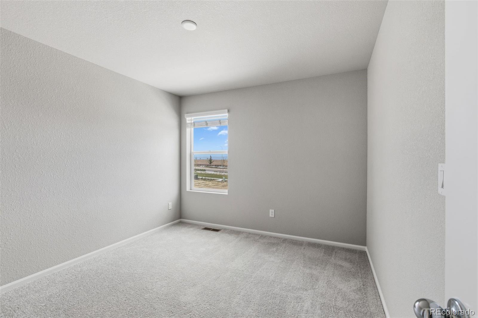 MLS Image #21 for 5496 n elk street,aurora, Colorado