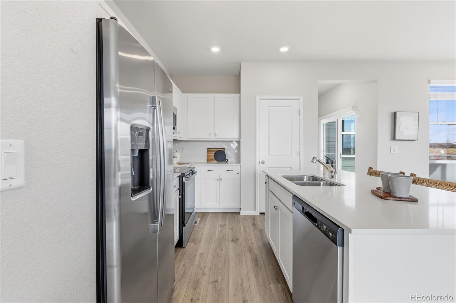 MLS Image #5 for 5422 n denali boulevard,aurora, Colorado