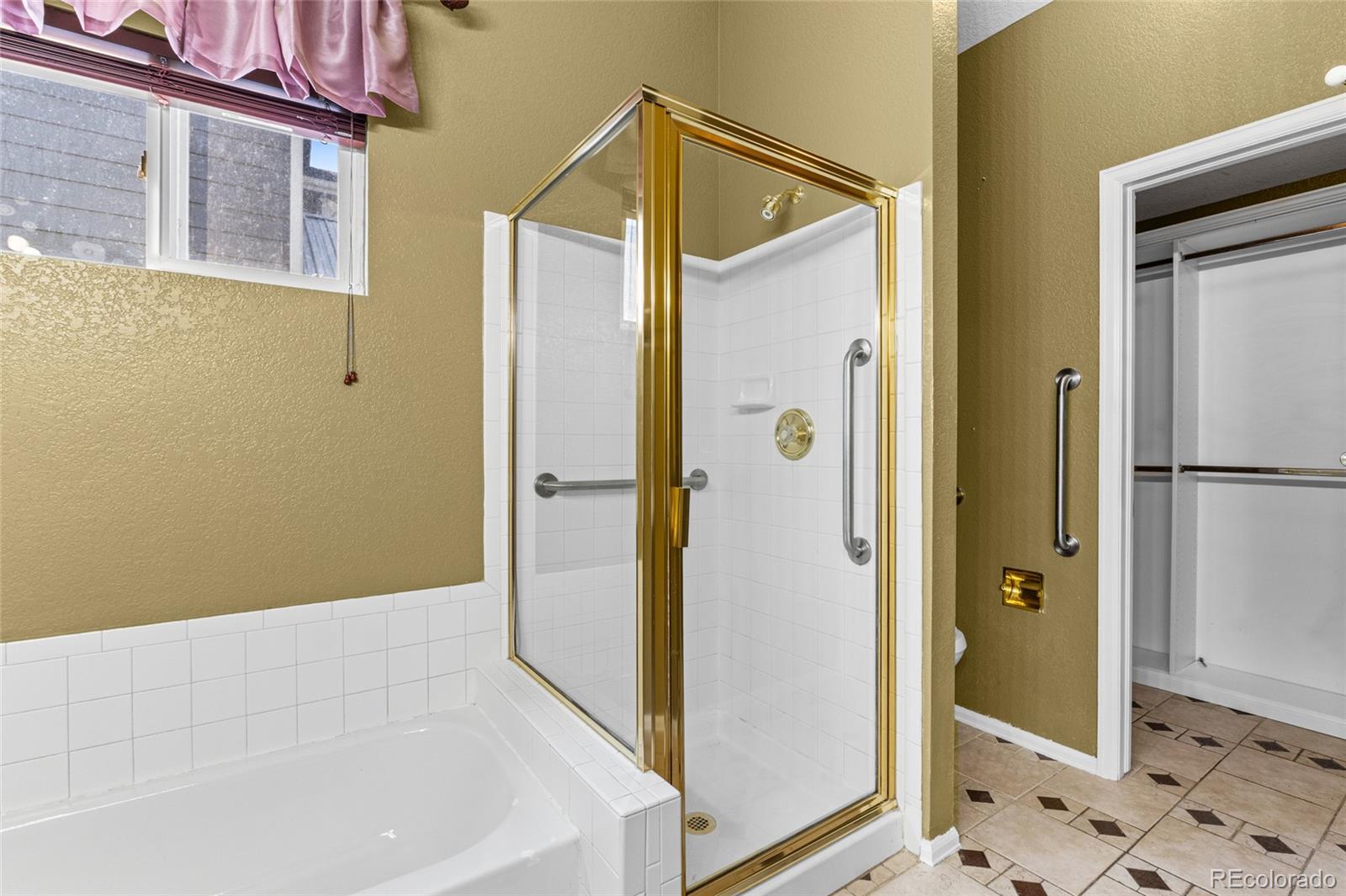MLS Image #17 for 13329  wyandot street,denver, Colorado