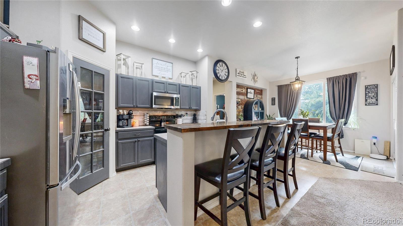 MLS Image #13 for 517  dee road,johnstown, Colorado