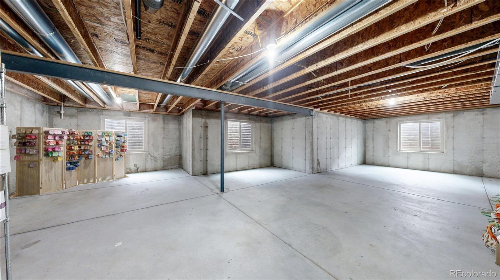 MLS Image #28 for 517  dee road,johnstown, Colorado