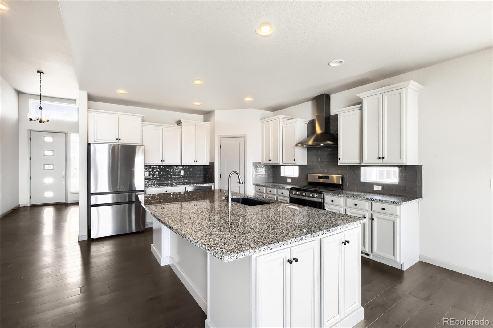 MLS Image #2 for 10472  finn drive,colorado springs, Colorado