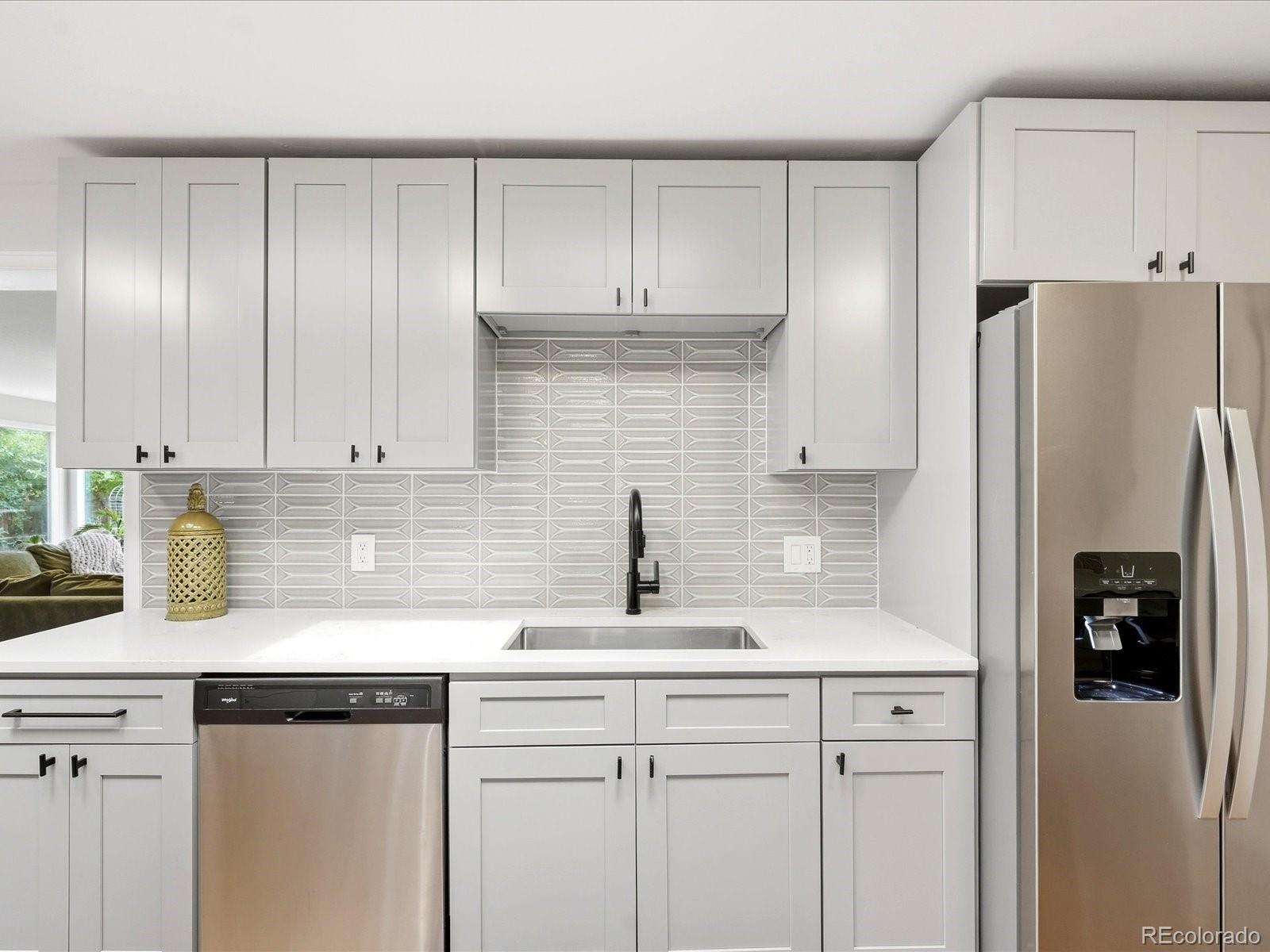 MLS Image #8 for 6078  owens street,arvada, Colorado