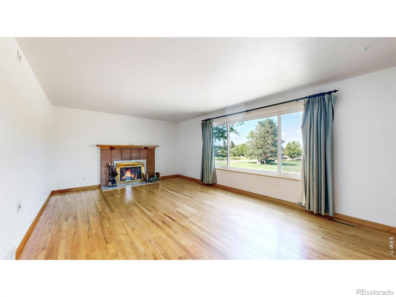 MLS Image #2 for 915  yale road,boulder, Colorado