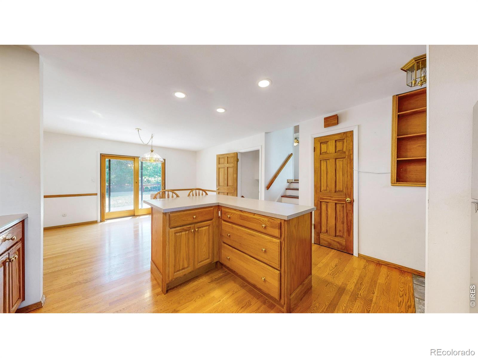MLS Image #9 for 915  yale road,boulder, Colorado