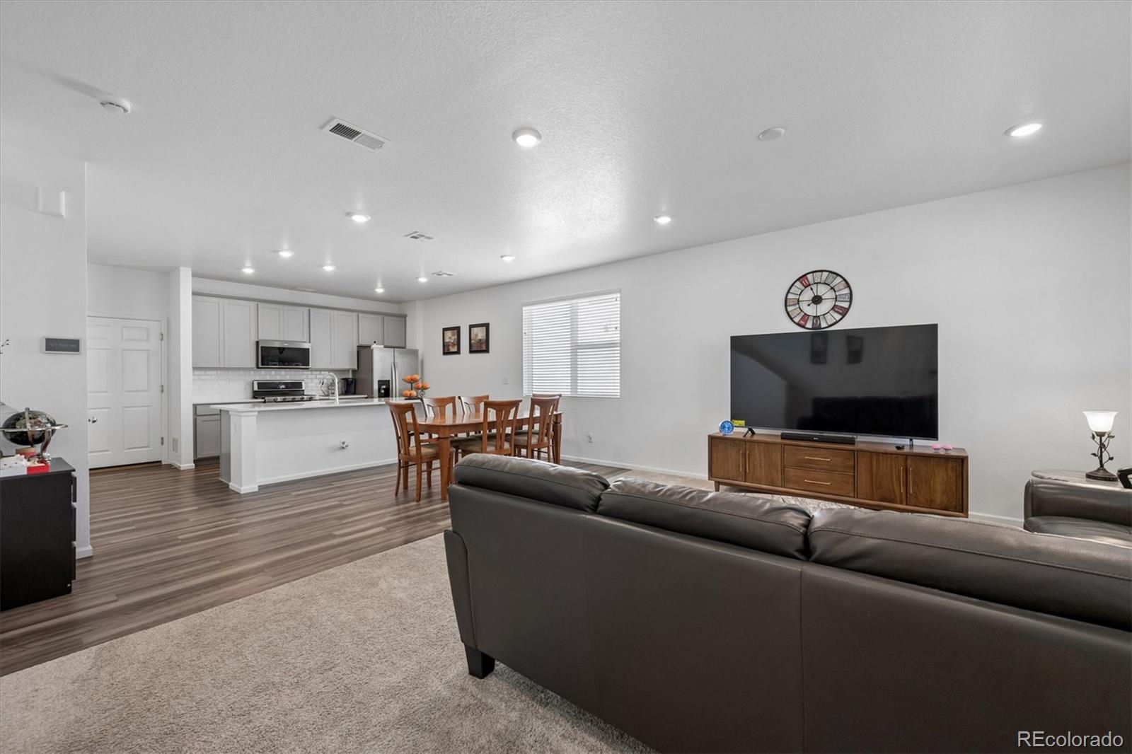 MLS Image #2 for 21052 e 60th avenue,aurora, Colorado