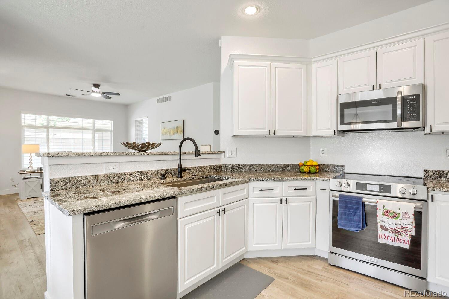 MLS Image #10 for 13749  legend trail,broomfield, Colorado